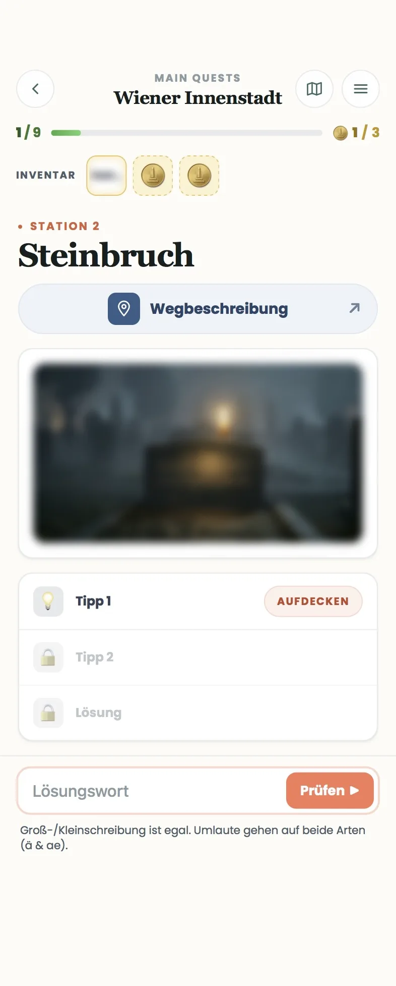 Rätselseite einer Main Quest mit Bild, Tipps und Lösungswort-Eingabe