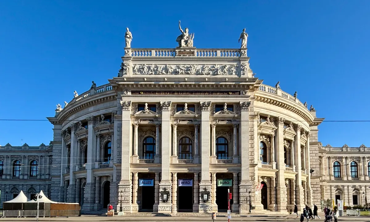 Burgtheater an der Wiener Ringstraße