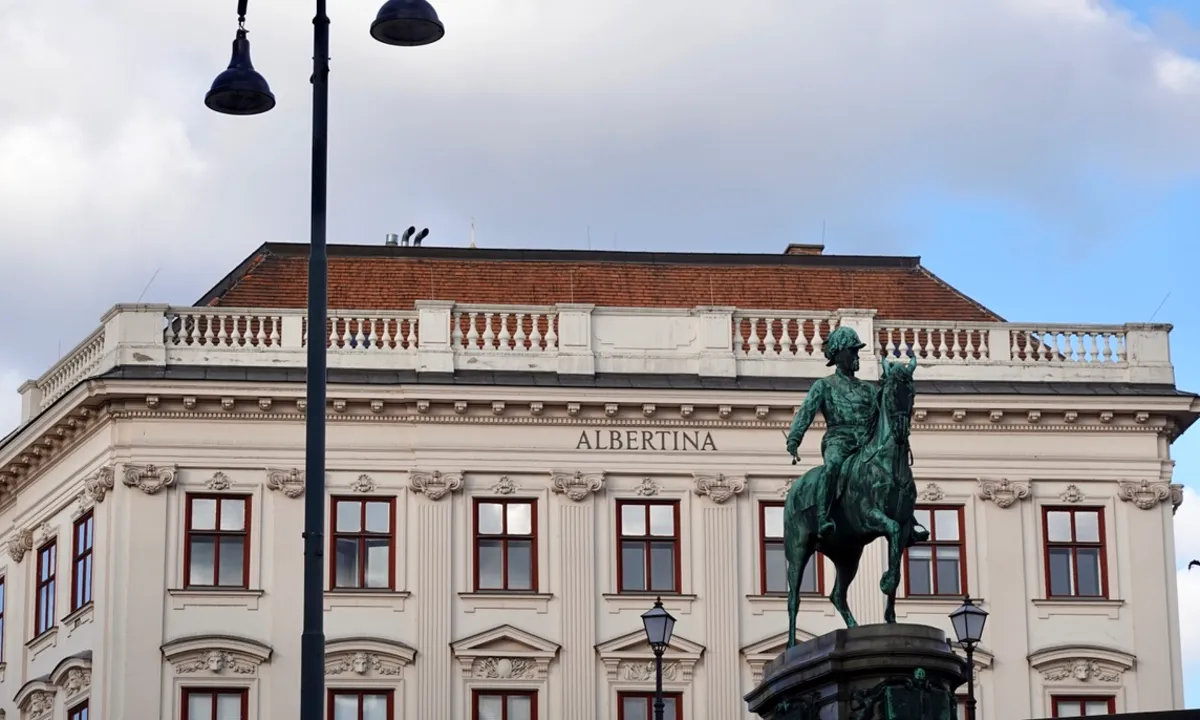 9DB0AC47-F10E-4BA9-AA38-166B77D3B4CF_1_105_c